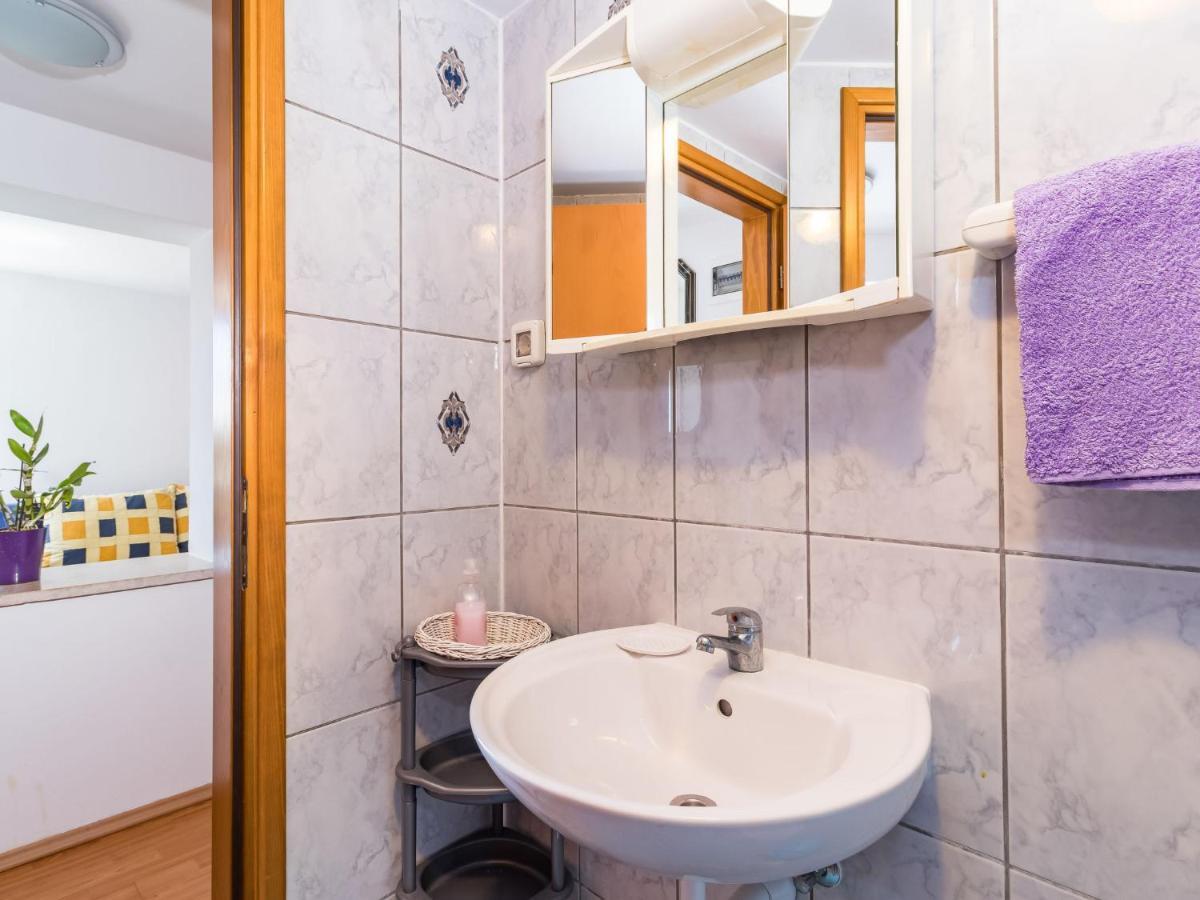 Apartment Kostro - Prc409 By Interhome Nova Vas  المظهر الخارجي الصورة